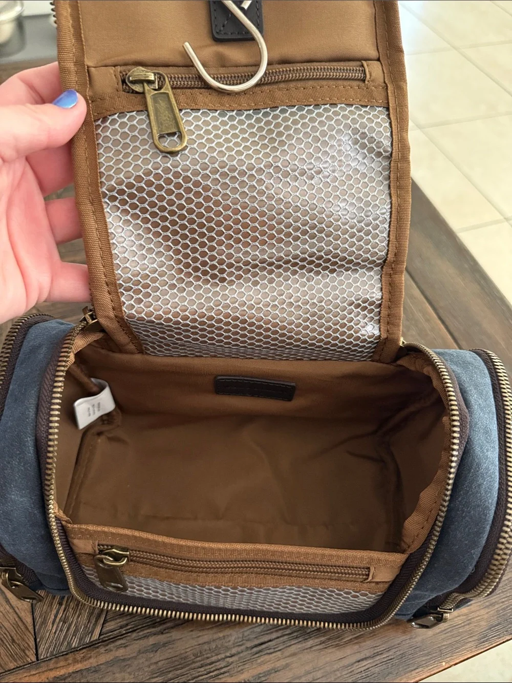 Mark & Graham Jack Waxed Canvas Hanging Toiletry Bag Navy NWT Leather Trim